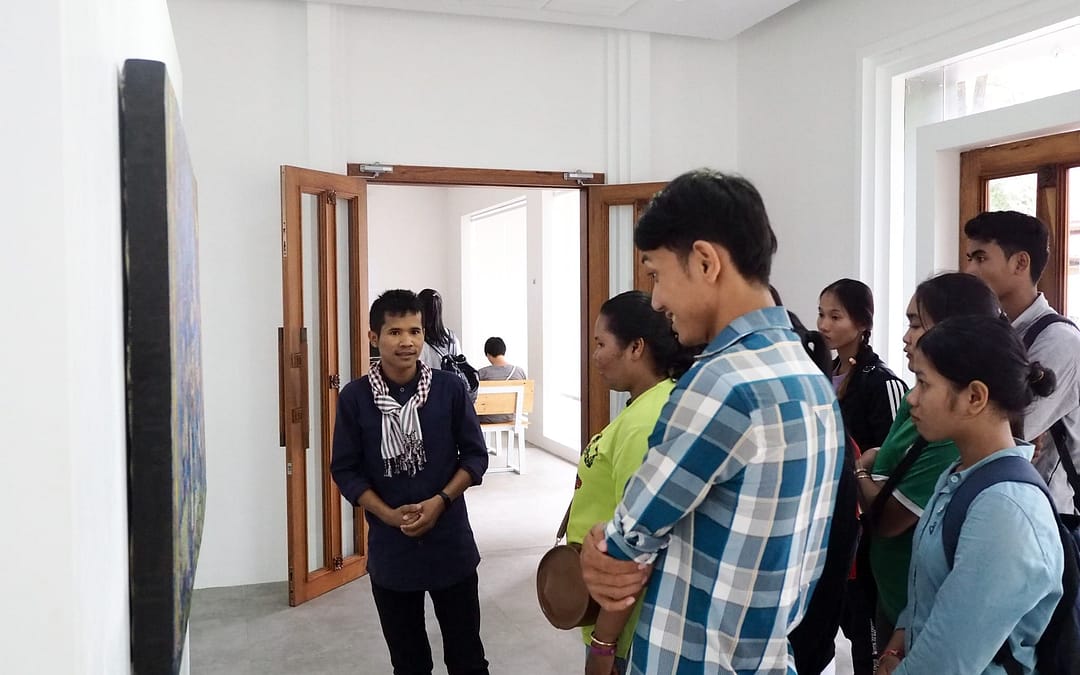 Meet the artist Bor Hak from Romcheik 5 Collective in Battambang, Cambodia