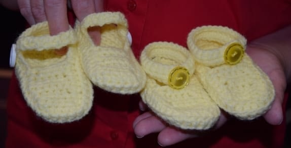 Cindy O’Neill – One Stitch at a Time – Knitted Baby Shoes